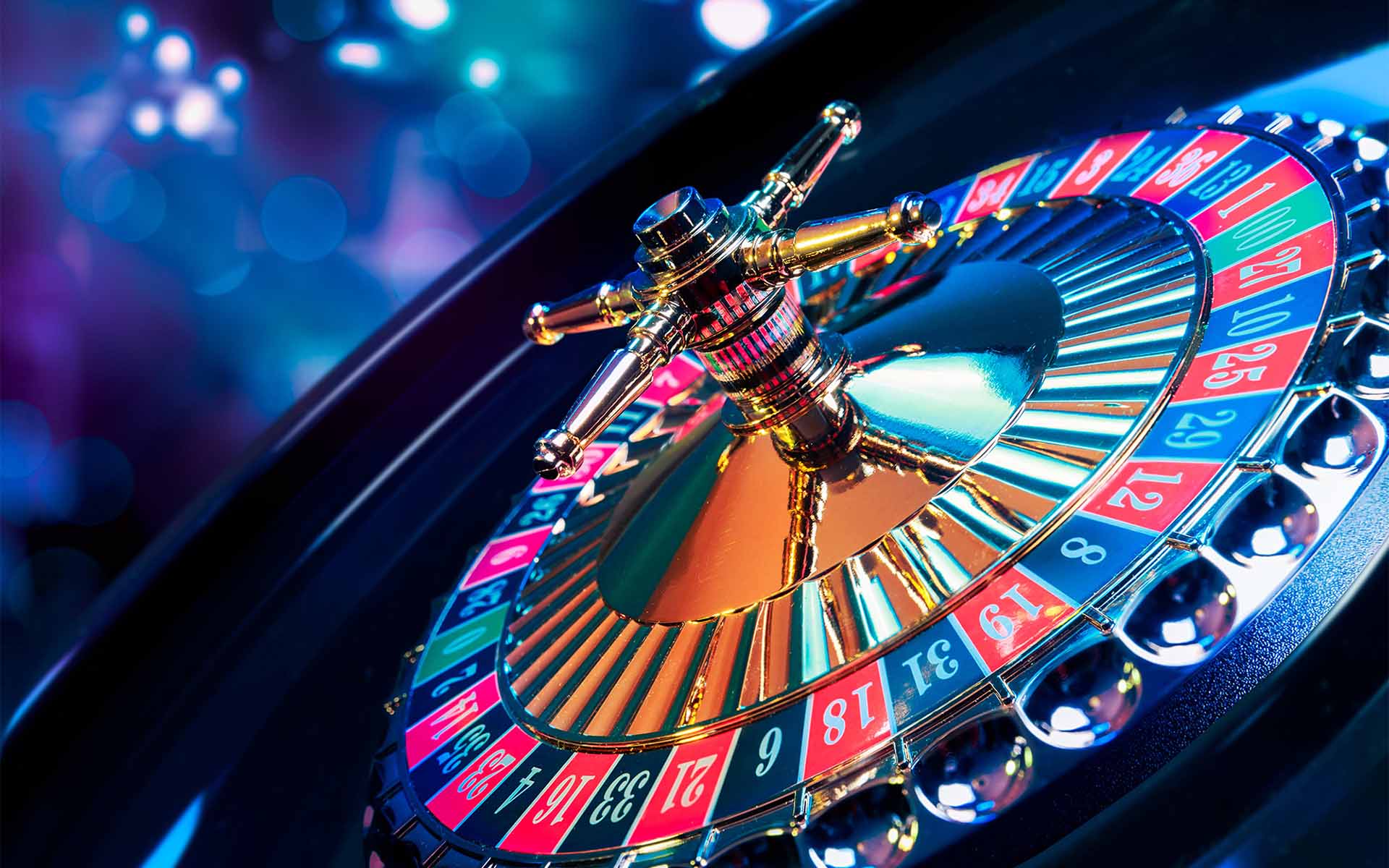 Poker Elleri Nasıl Değerlendirilir? Stratejiler ve İpuçları